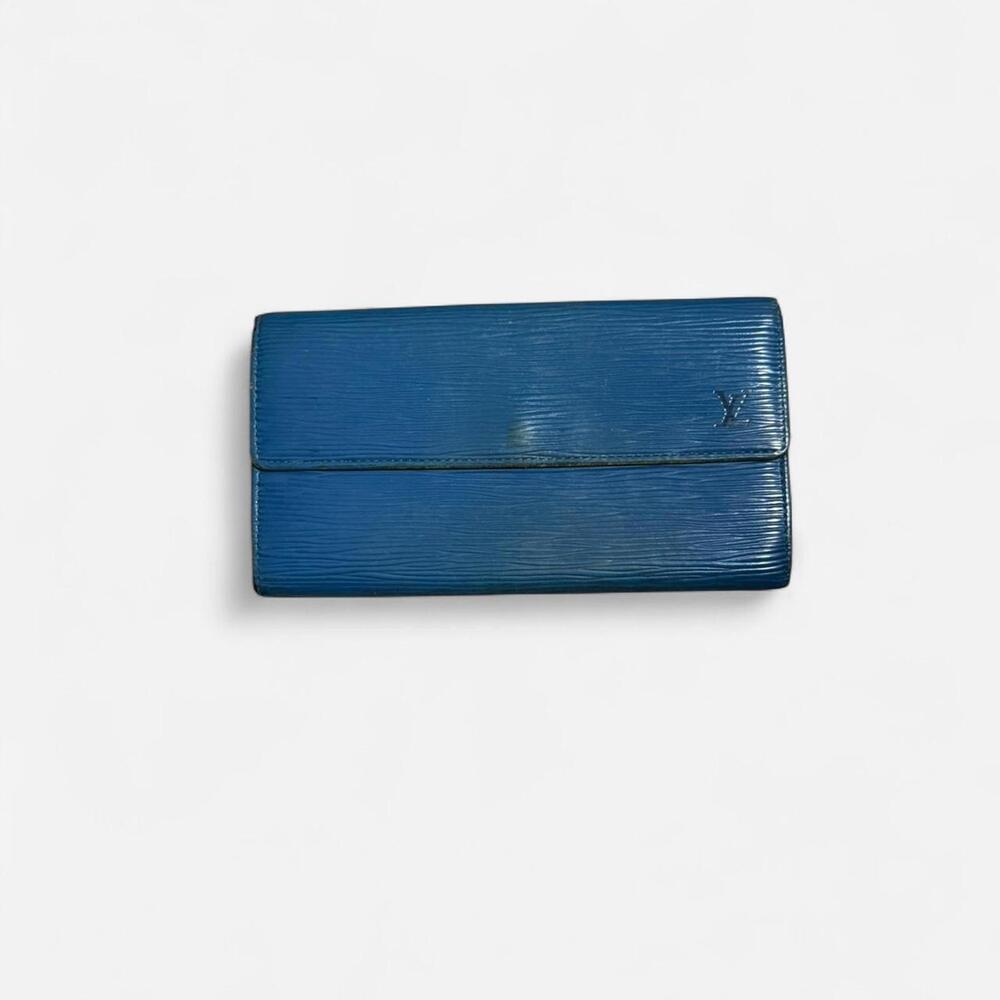 Louis Vuitton Monogram Epi Leather Wallet #luxuryaccessories
